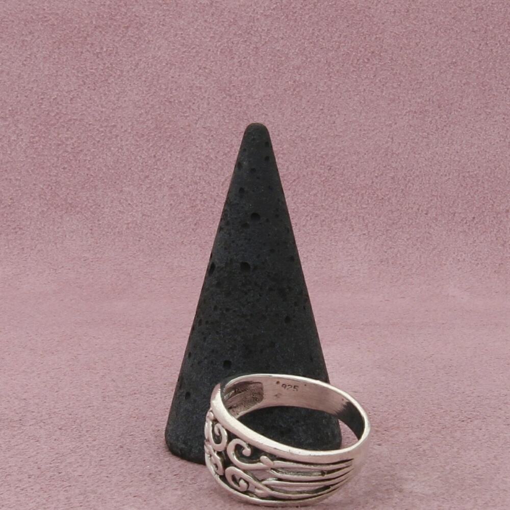 sterling silver scroll band ring size 9.5 - Picture 5 of 5